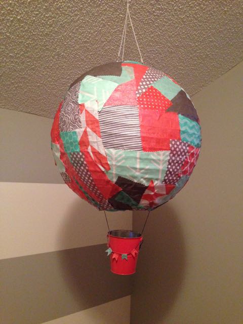 Click here for my tutorial on how to creat a patchwork hot air balloon!